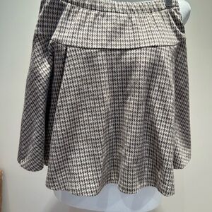 MonnaLisa Circle Skirt in Gray and Cream Houndstooth
